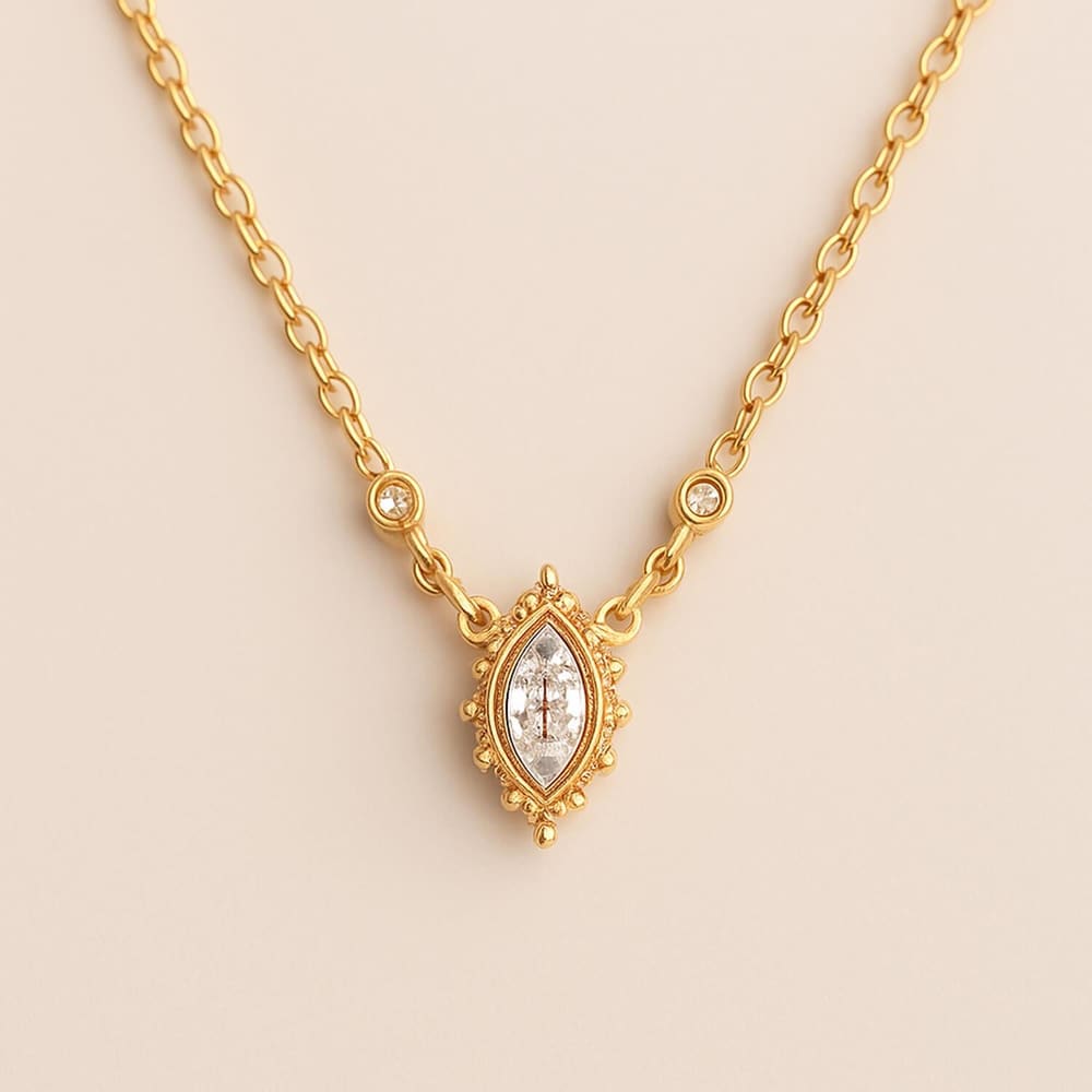 0.34 Karat F SI Markiz Pırlantalı Kolye