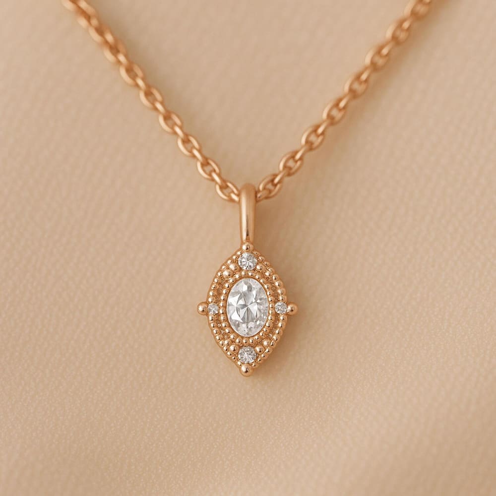 0.35 Karat Oval Tasarım Kolye