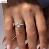 Pırlantalı Damla Beyaz Safir Yüzük 1